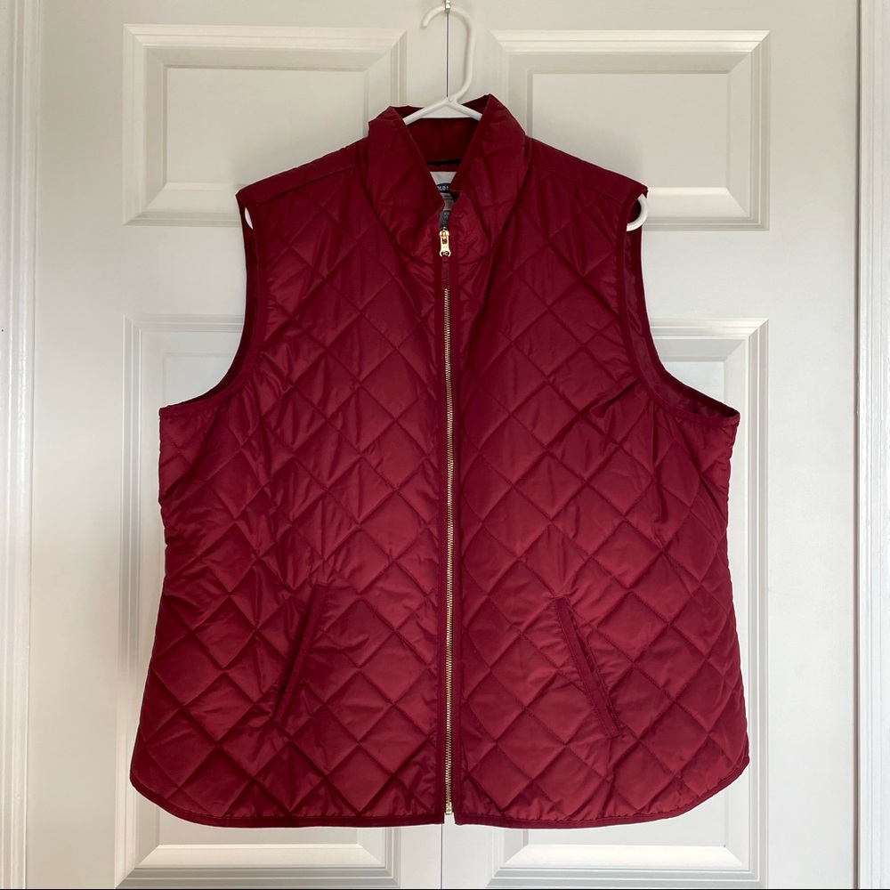 Old Navy Quilted Vest